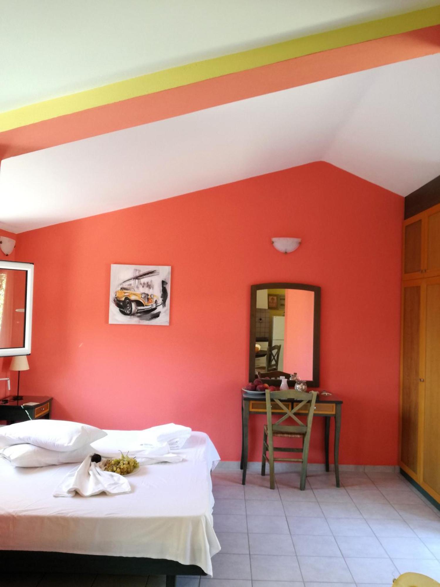 Amarylis Apartments Elaionas  ภายนอก รูปภาพ